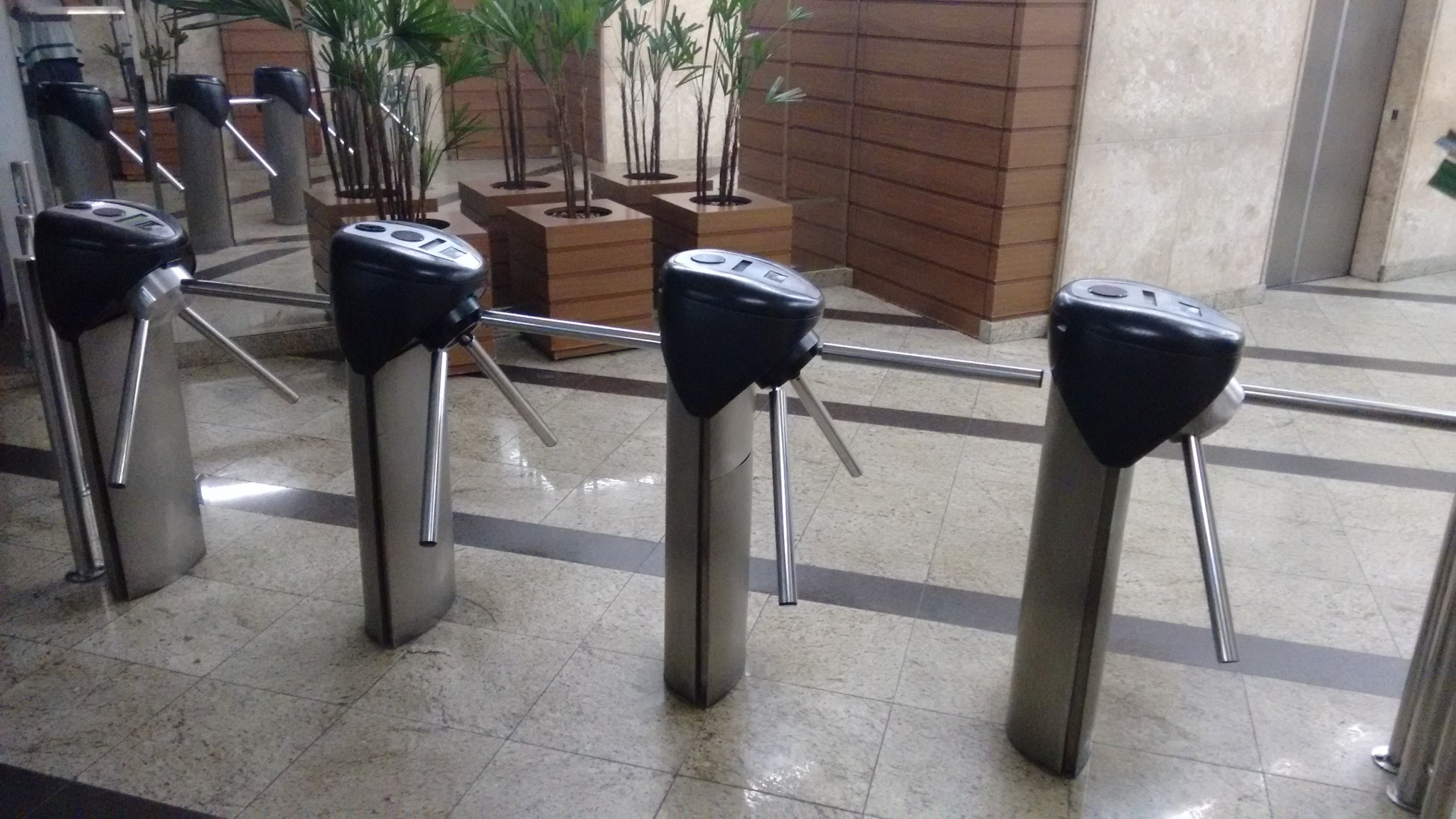 Projeto Fabra Instalações 23